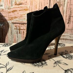 Chic Black Suede Heeled Boots